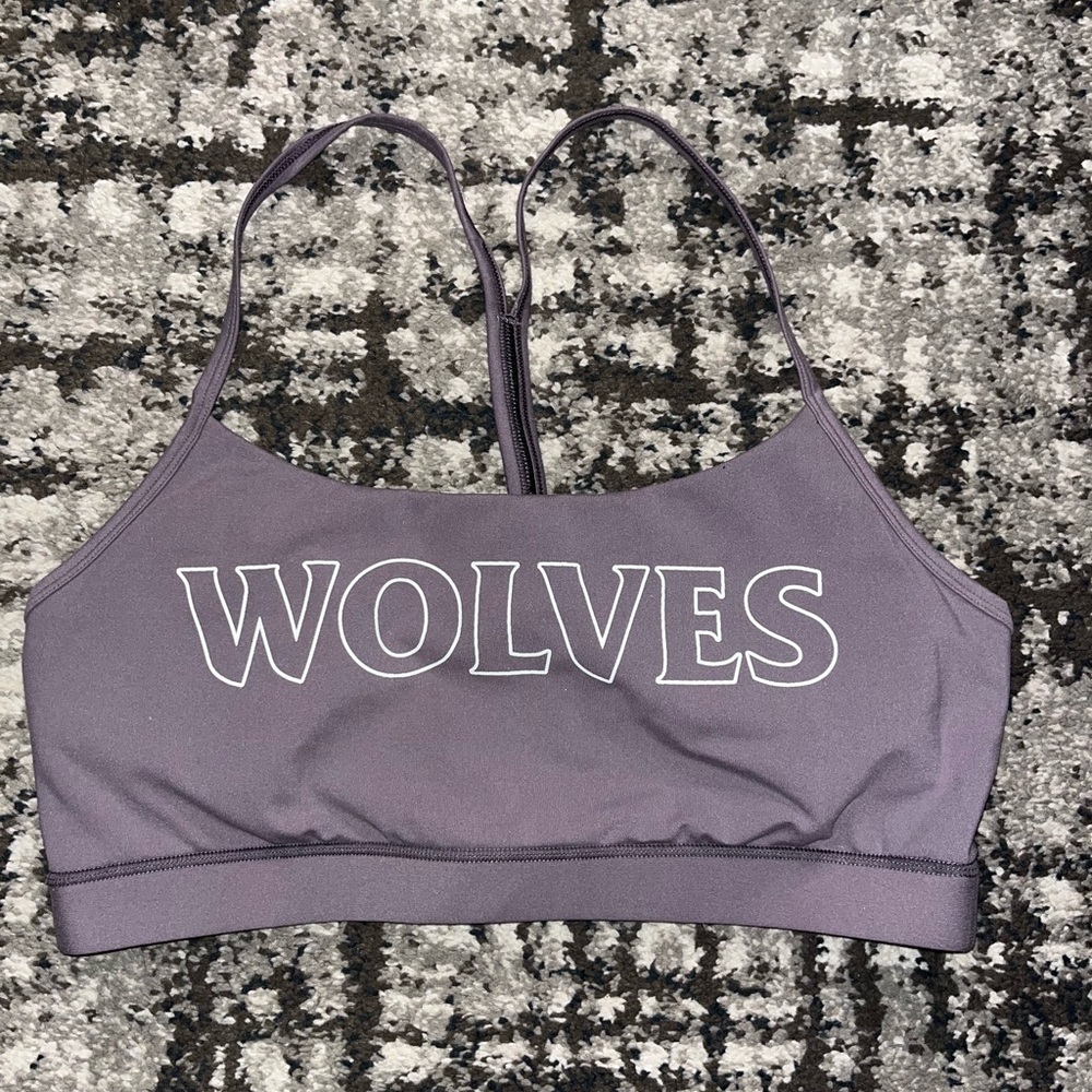 Darc Sport Sports Bra, light purple color, fits true to size.